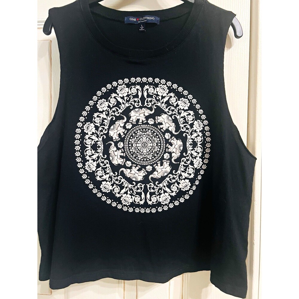 One Clothing Women’s L Black Elephant Mandala Cropped Muscle Tank Boho Cotton